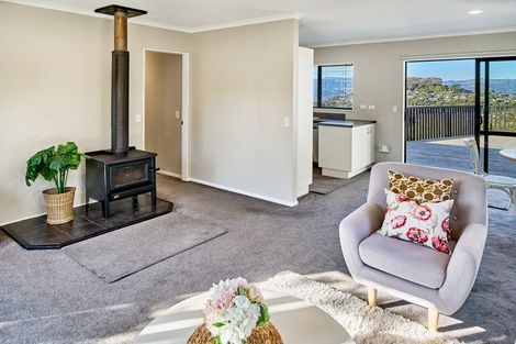 Photo of property in 3 Makora Grove, Paremata, Porirua, 5024