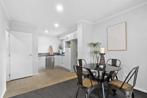Photo of property in 2/52 Cook Street, Hamilton East, Hamilton, 3216