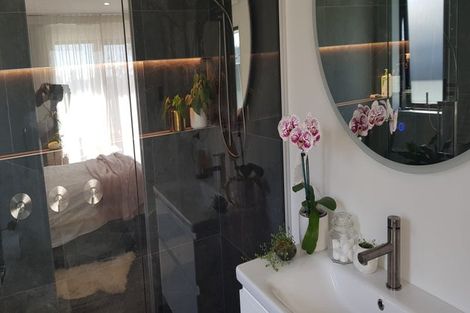 Photo of property in 12 Mccahon Drive, Rangiora, 7400