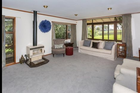 Photo of property in 35 Ohiwa Road, Papakura, 2582