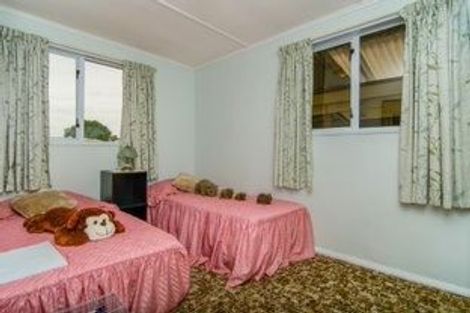 Photo of property in 62 Domett Street, Westport, 7825