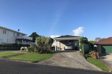 Photo of property in 2/8 Waterloo Street, Howick, Auckland, 2014