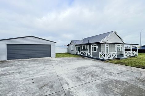 Photo of property in 1006 Tremaine Avenue, Roslyn, Palmerston North, 4414