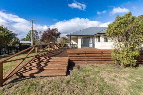 Photo of property in 7 Marae Street, Waipawa, 4275