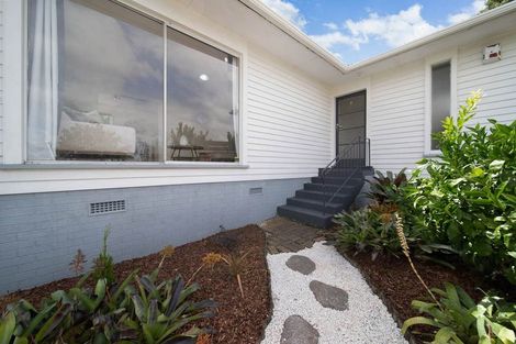 Photo of property in 1/363 Pakuranga Road, Pakuranga Heights, Auckland, 2010