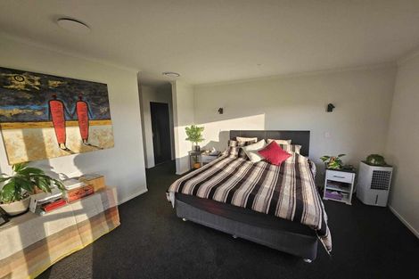 Photo of property in 172 Kingsdale Park Drive, Aokautere, Palmerston North, 4471