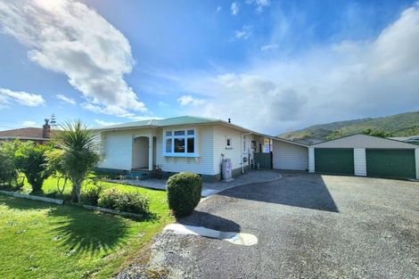 Photo of property in 59 Marlborough Street, Greymouth, 7805