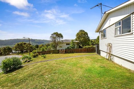 Photo of property in 17 Nassau Avenue, Grenada North, Wellington, 5028