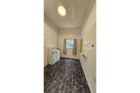 Photo of property in 1/13 Garden Road, Northland, Wellington, 6012