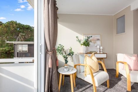 Photo of property in 5/12 Thornley Street, Titahi Bay, Porirua, 5022