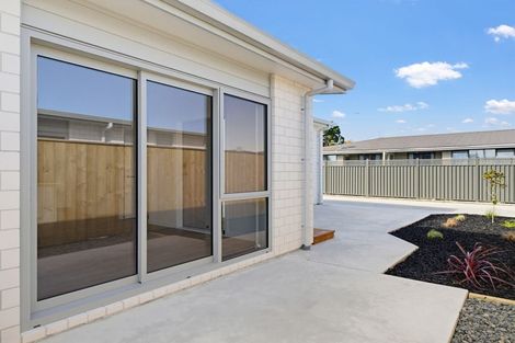 Photo of property in 2/11 Landing Road, Whakatane, 3120