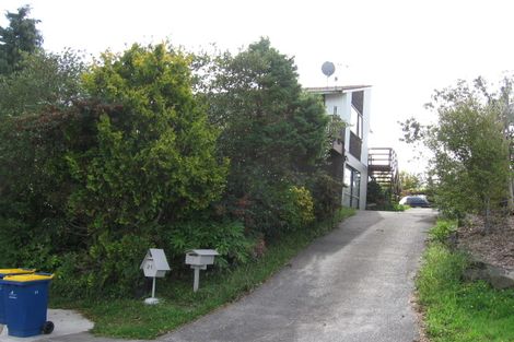 Photo of property in 21 Cyclarama Crescent, Massey, Auckland, 0614