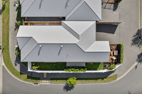 Photo of property in 7 Eminence Drive, Northwood, Christchurch, 8051