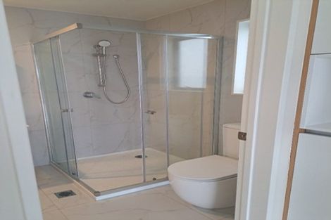 Photo of property in 20 Rorotu Avenue, Karaka, 2113