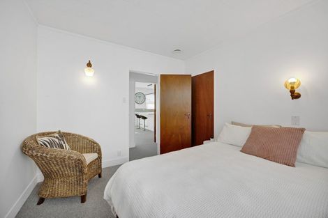 Photo of property in 1/5 Selwyn Street, Lower Vogeltown, New Plymouth, 4310