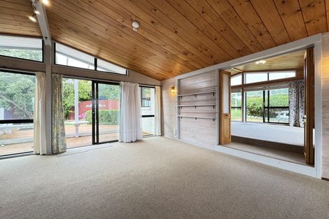 Photo of property in 166 Mitchell Street, Brooklyn, Wellington, 6021