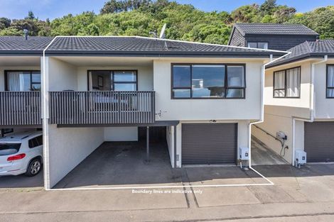 Photo of property in 4/24 Acheron Road, Paremata, Porirua, 5026