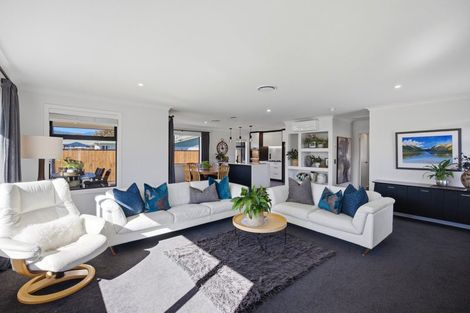 Photo of property in 16 Thomas Way, Brightwater, 7022