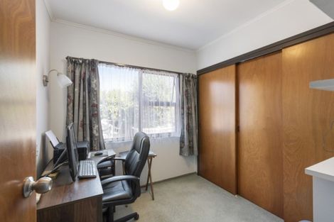 Photo of property in 27 Knights Grove, Otaki, 5512