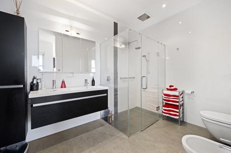 Photo of property in 93 Tiri Road, Tindalls Beach, Whangaparaoa, 0930