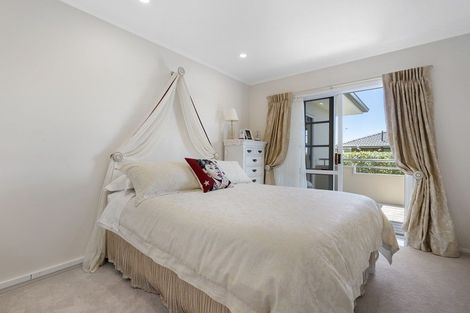 Photo of property in 1/10 Coquille Place, Half Moon Bay, Auckland, 2012