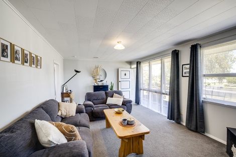 Photo of property in 32 Coventry Avenue, Tamatea, Napier, 4112