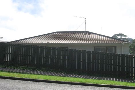 Photo of property in 35 Kaurilands Road, Titirangi, Auckland, 0604