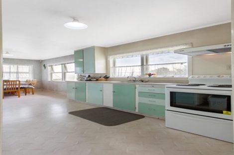 Photo of property in 11 Milich Terrace, Te Atatu South, Auckland, 0610