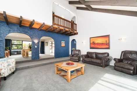 Photo of property in 16 Akaroa Avenue, Awapuni, Palmerston North, 4412