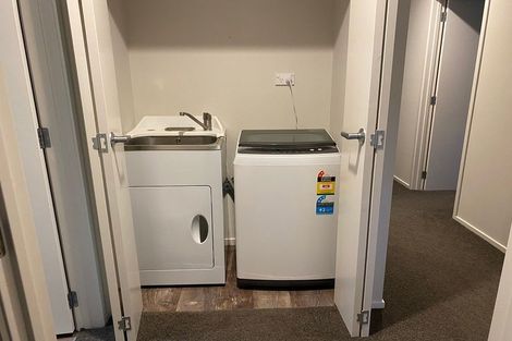 Photo of property in 41 Kahuparere Crescent, Pyes Pa, Tauranga, 3112