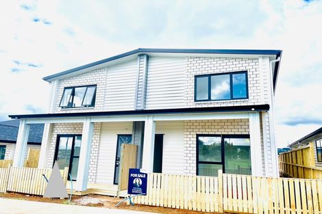 Photo of property in 16 Rorotu Avenue, Karaka, 2113