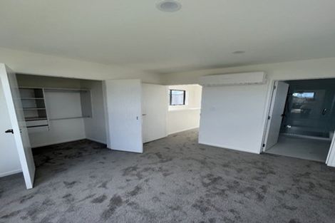 Photo of property in 1/5 Hikurangi Street, Te Atatu Peninsula, Auckland, 0610