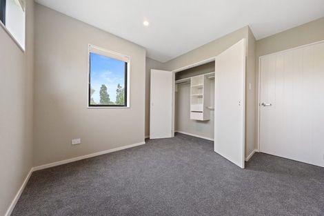 Photo of property in 47a Gossamer Drive, Pakuranga Heights, Auckland, 2010