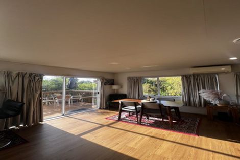 Photo of property in 10 Ambler Avenue, Glen Eden, Auckland, 0602