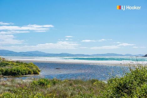 Photo of property in 111 Moturata Road, Taieri Beach, Taieri Mouth, 9091