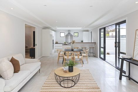 Photo of property in 31 Mcdougall Avenue, St Albans, Christchurch, 8014