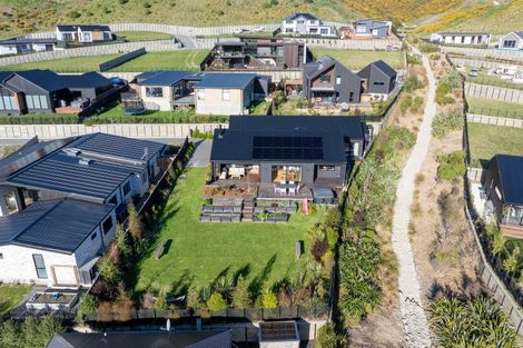 Photo of property in 14 Carex Rise, Cracroft, Christchurch, 8022