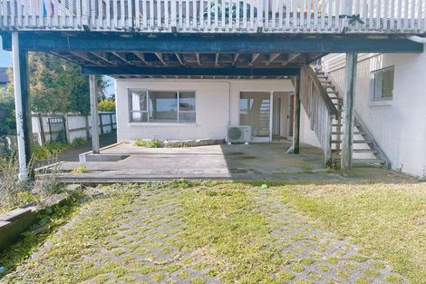 Photo of property in 9 Statesman Street, Henderson, Auckland, 0612