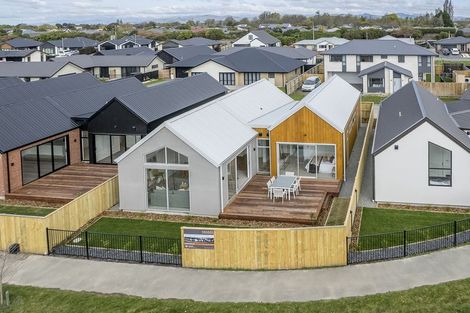 Photo of property in 3/1 Hebe Lane, Northwood, 8051