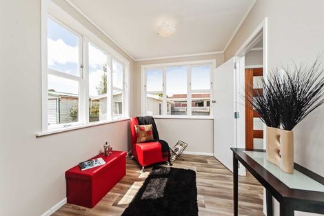 Photo of property in 1/11 John Street, Mangere East, Auckland, 2024