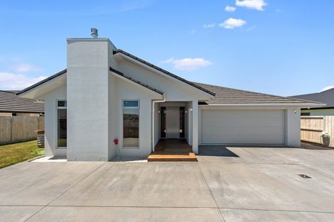 Photo of property in 5 Falcon Court, Flagstaff, Hamilton, 3210