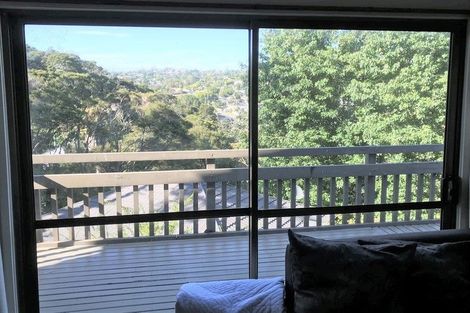 Photo of property in 38 Tree View Avenue, Glenfield, Auckland, 0629