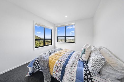 Photo of property in 18 Cathie Place, Karori, Wellington, 6012