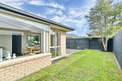 Photo of property in 7 Casa Blanca Lane, Burwood, Christchurch, 8083