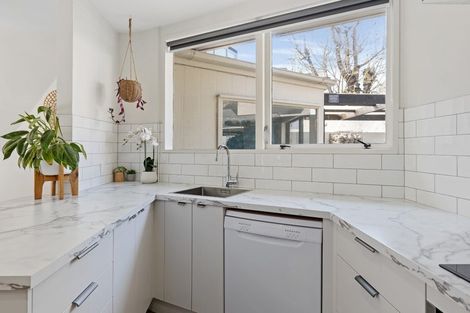 Photo of property in 1/280 Memorial Avenue, Burnside, Christchurch, 8053