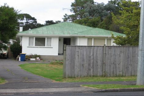 Photo of property in 50b Godley Road, Green Bay, Auckland, 0604