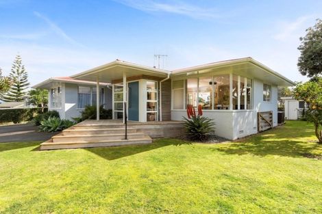 Photo of property in 15 Stirling Grove, Greerton, Tauranga, 3112