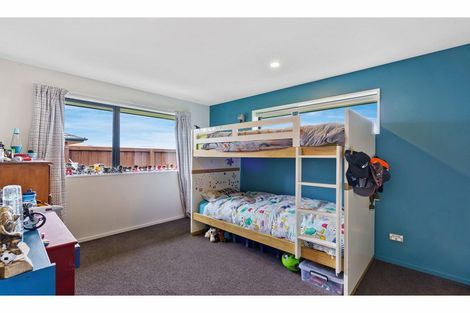 Photo of property in 40 Lansdowne Way, Rolleston, 7615