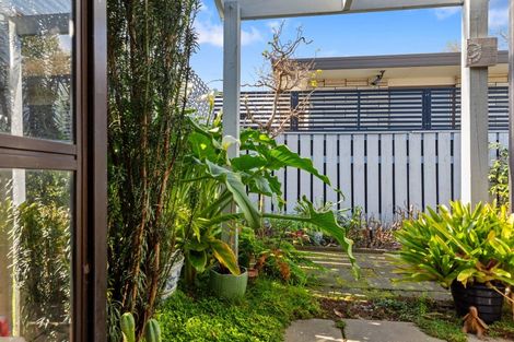 Photo of property in 13 Twelfth Avenue, Tauranga South, Tauranga, 3112