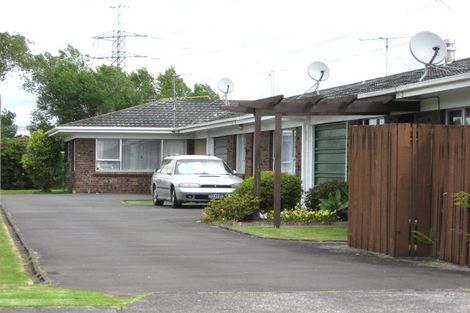 Photo of property in 2/23 Berwyn Avenue, Takanini, 2112